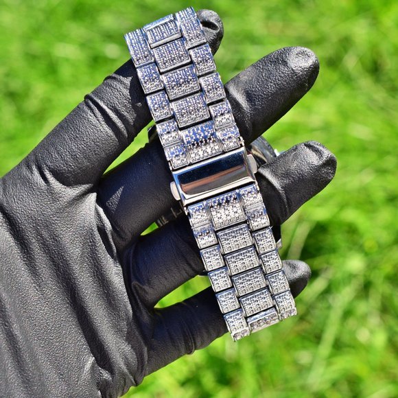 Full Iced out watch, necklace & bracelet - Picture 5 of 8